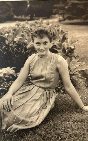 Dorothy Morris